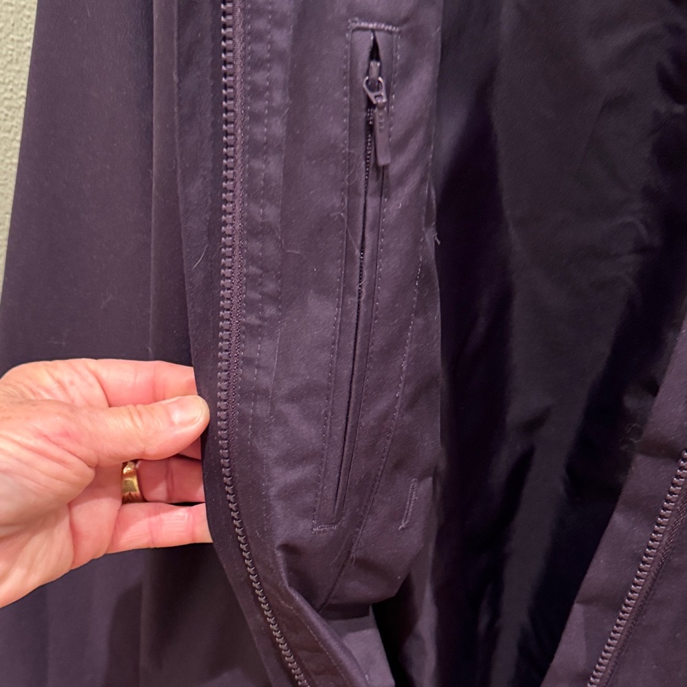 Travel Smith Women's Waterproof Long Purple Raincoat with Detachable Hood - Picture 11 of 16